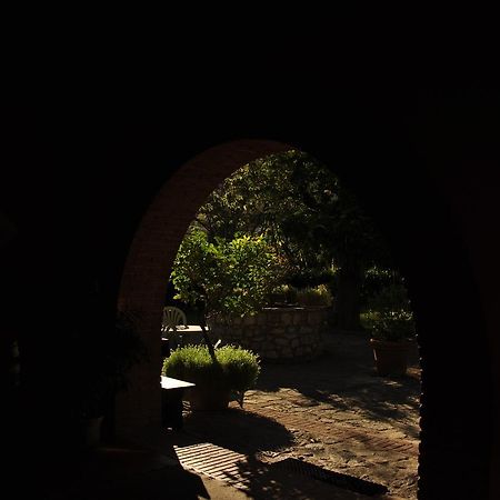 Hotel La Caveja Pietravairano Esterno foto